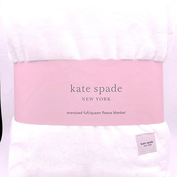 kate spade Bedding Kate Spade Oversized Full Queen Fleece Blanket